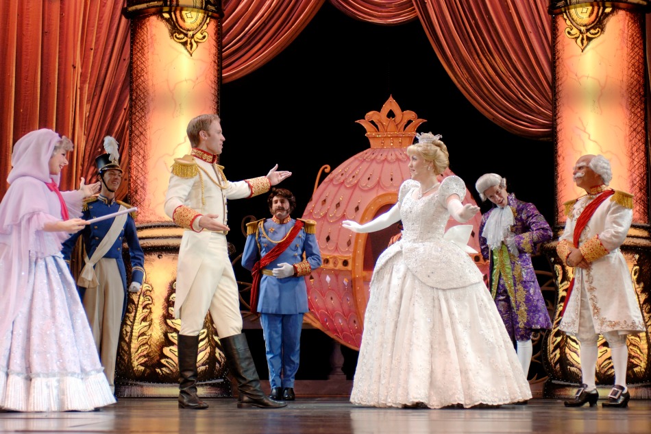Best musicals and shows on a cruise ship Disney Dreams