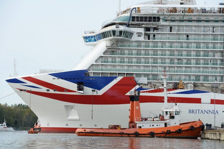 worlds-biggest-cruise-ship-allure-of-the-seas-royal-carribean-7.jpg