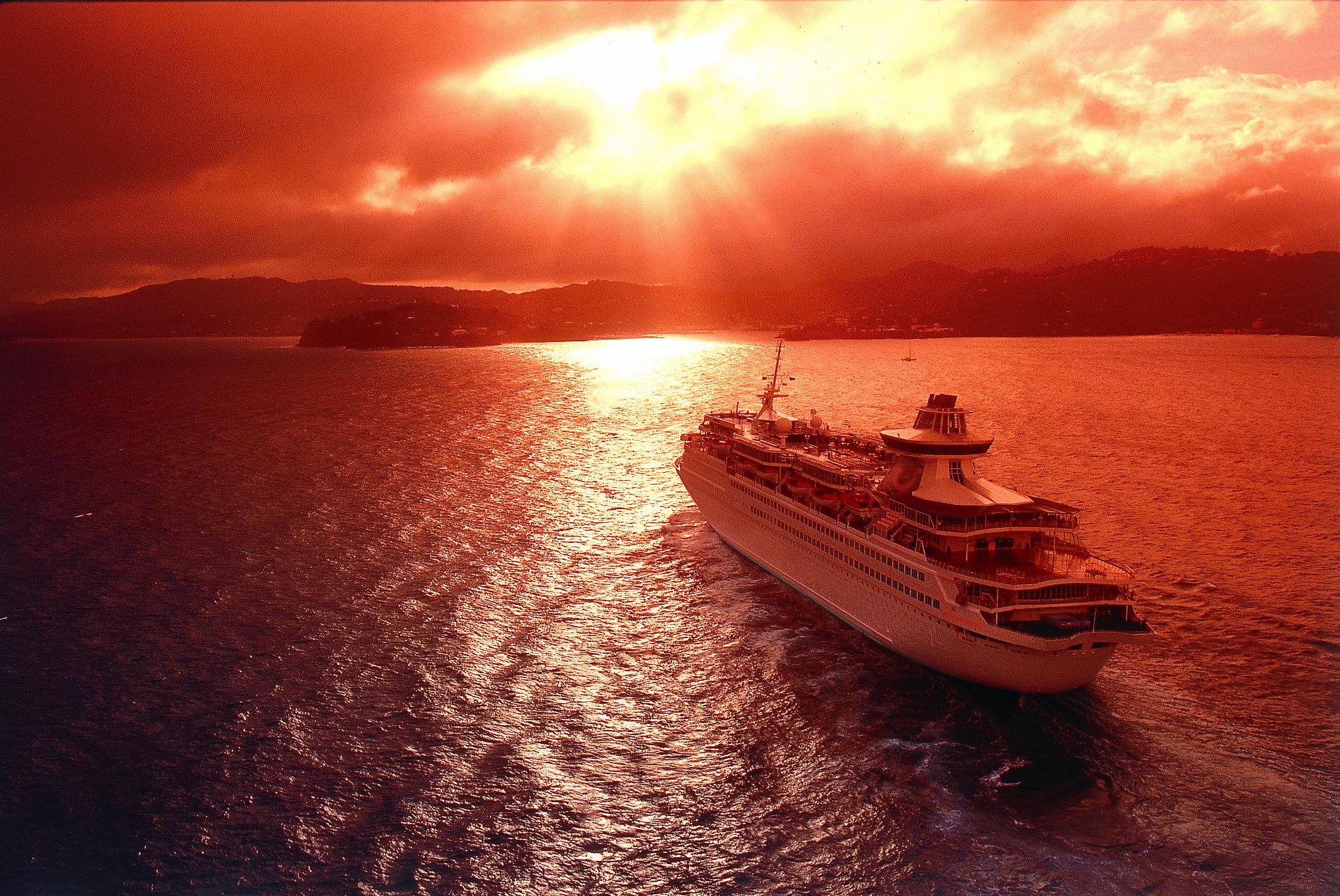 Thomson Destiny Travel Travel Abroad Passenger Ship