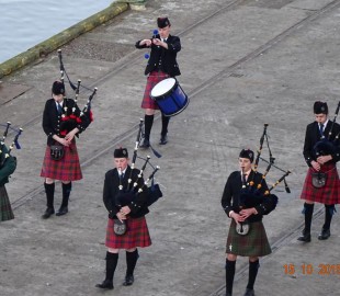 Pipers' farewell for boudicca