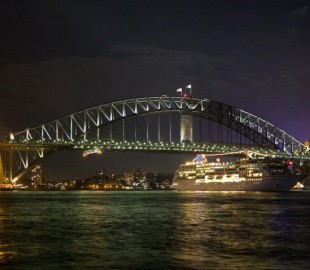 Nautica leaving Sydney Harbour at night: February 2009
