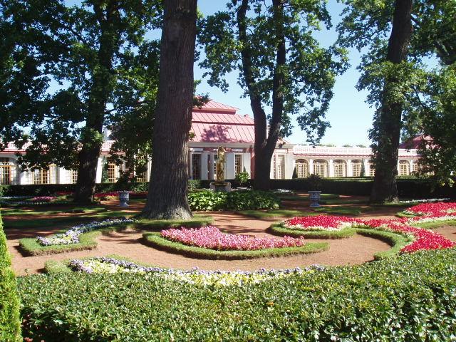 Summer palace grounds