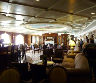 Azamara Journey  Discovery Restaurant bar area deck 5