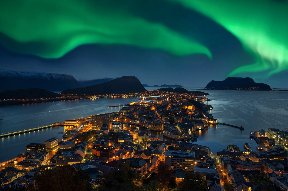 10 Top Tips You Need To Know Before Cruising To Norway