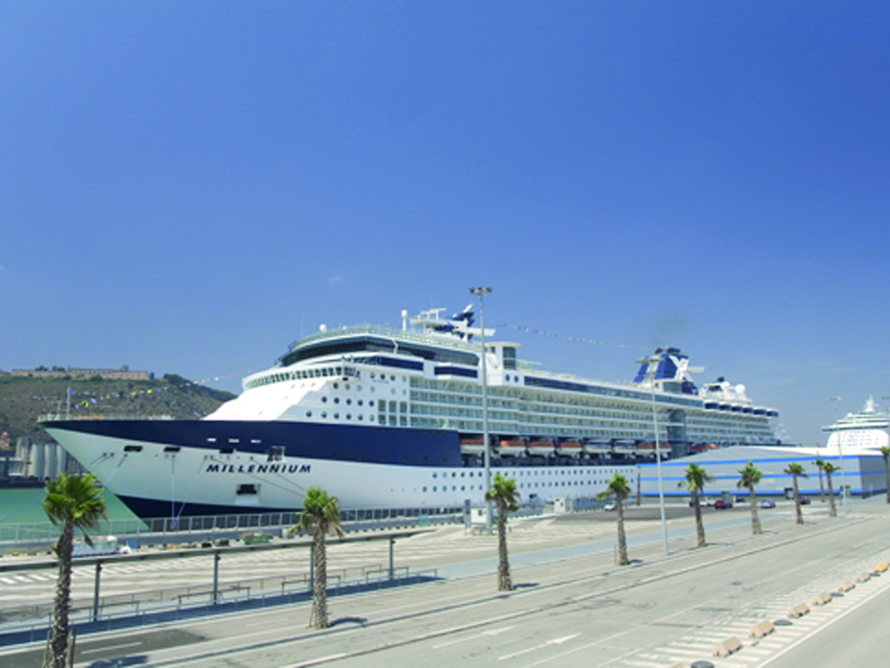 cruise port at barcelona
