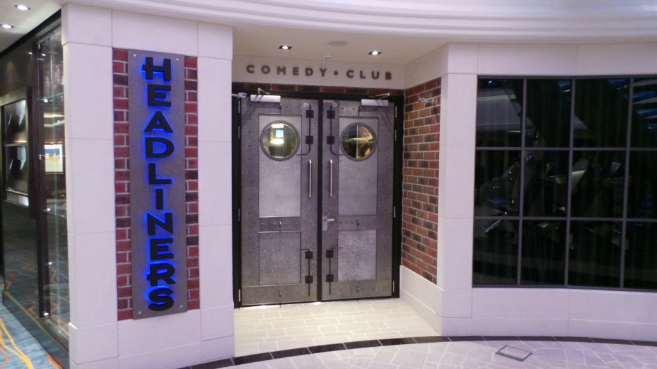 Headliners comedy club