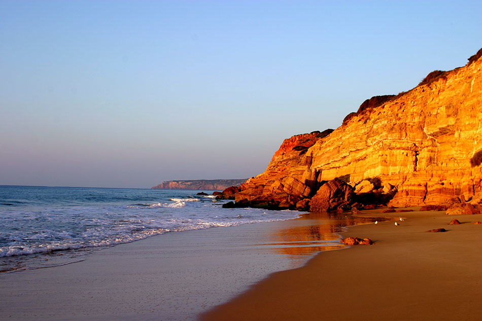 secret beach Salema, Algarve