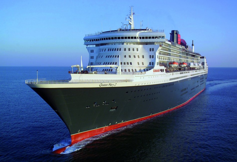 ships star in movies qm2