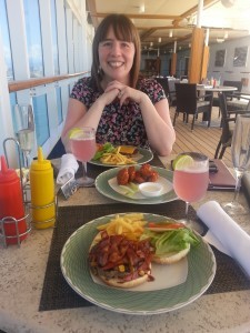 Lunch at the pool with Stacey on Regent Mariner