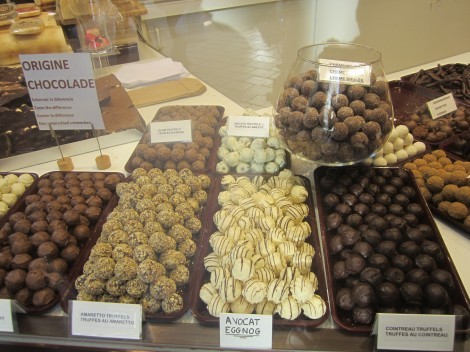 Bruges chocolate shops